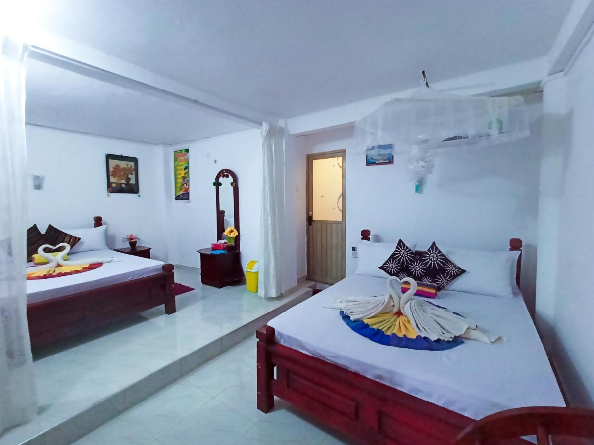Sigiri Tarushan Home Stay Σιγκιρίγια Εξωτερικό φωτογραφία