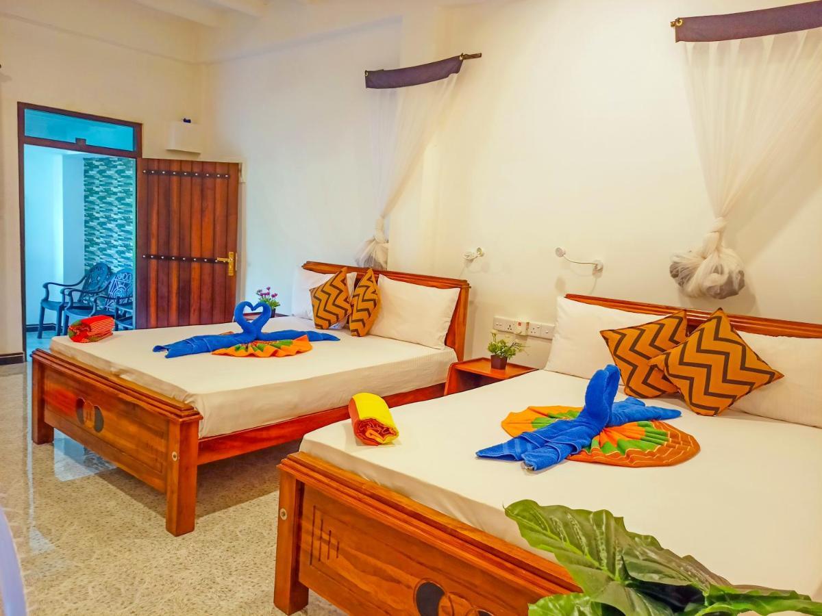 Sigiri Tarushan Home Stay Σιγκιρίγια Εξωτερικό φωτογραφία